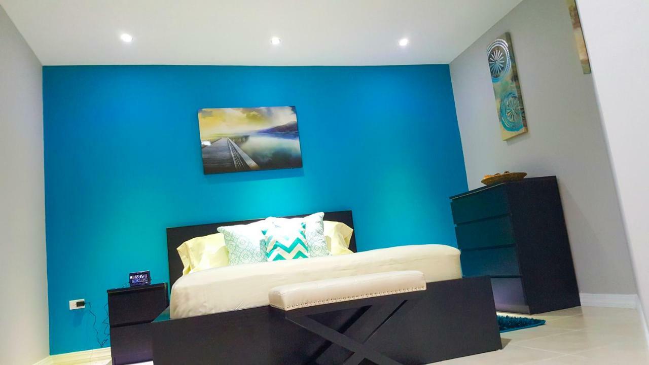 Donhead New Kingston Apt 3 المظهر الخارجي الصورة